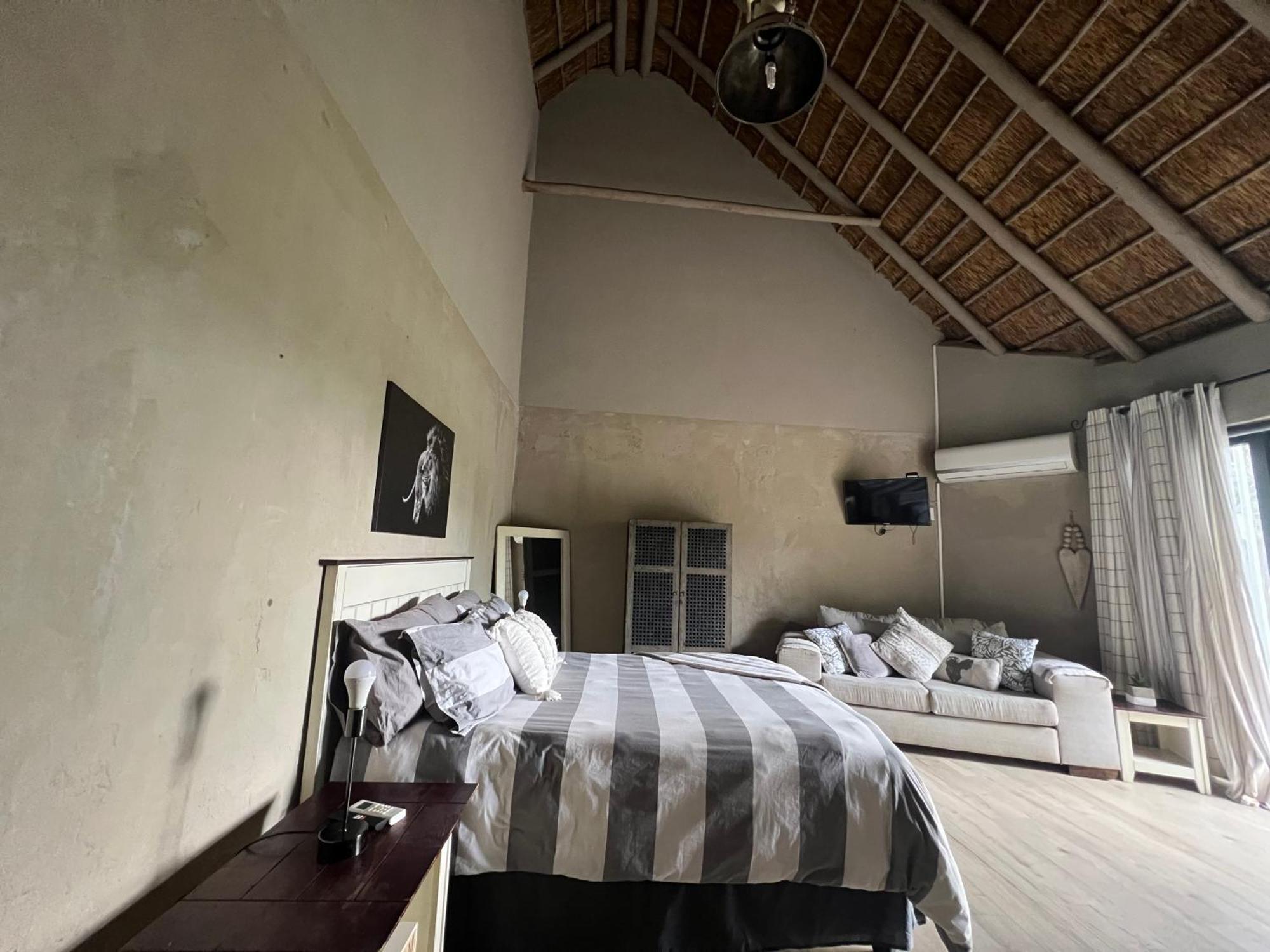 Simba Safaris African Pride Exotic Lodge Lephalale Exterior foto